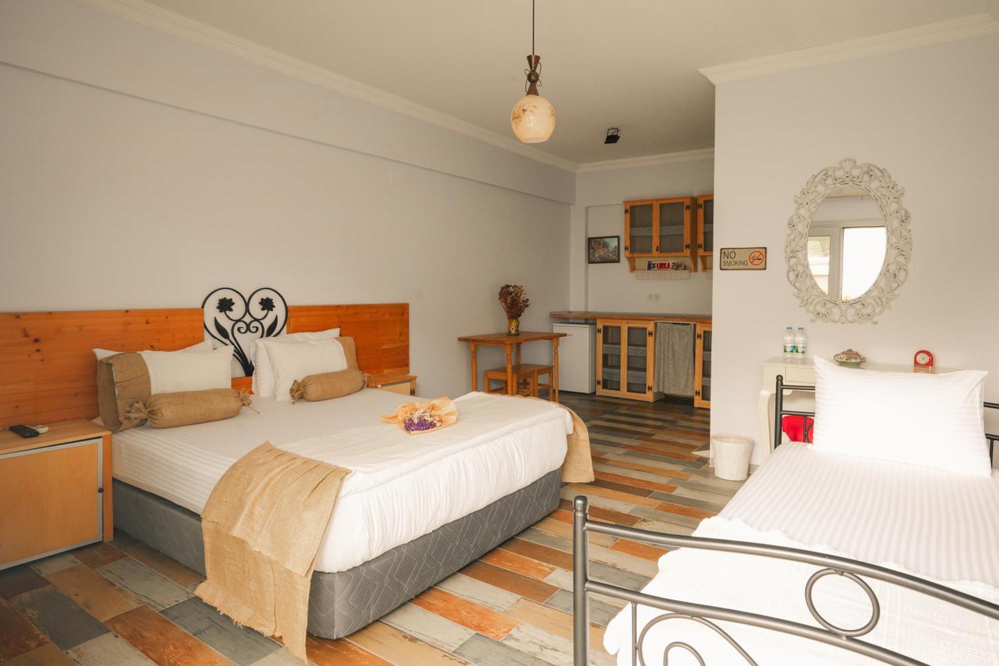 La Vida Otel Urla Exterior photo